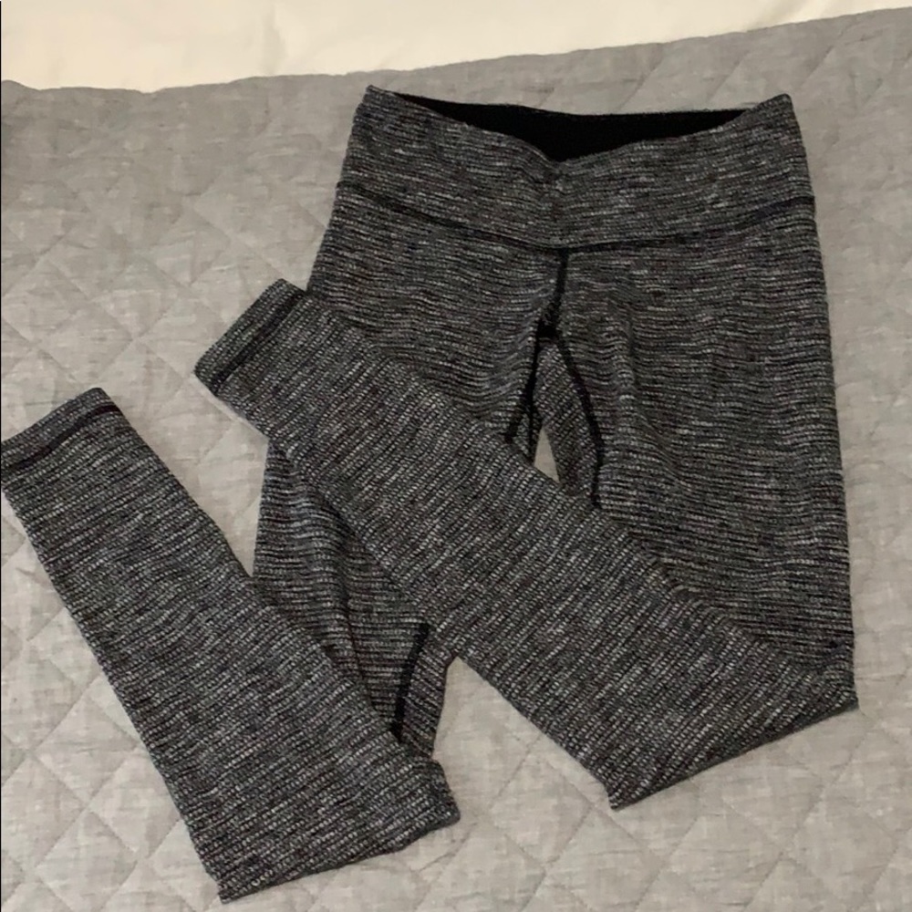 LuluLemon Wunder Under Leggings